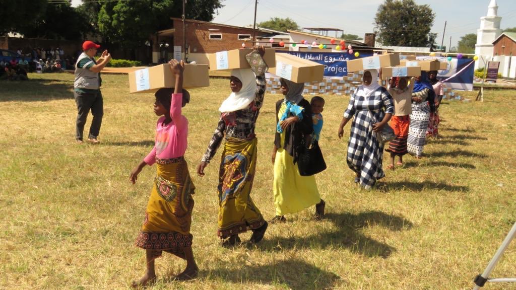 La LIM a travaillé en étroite collaboration avec les populations malawiennes pour atténuer l'impact du COVID19, notamment par la distribution de paniers alimentaires.