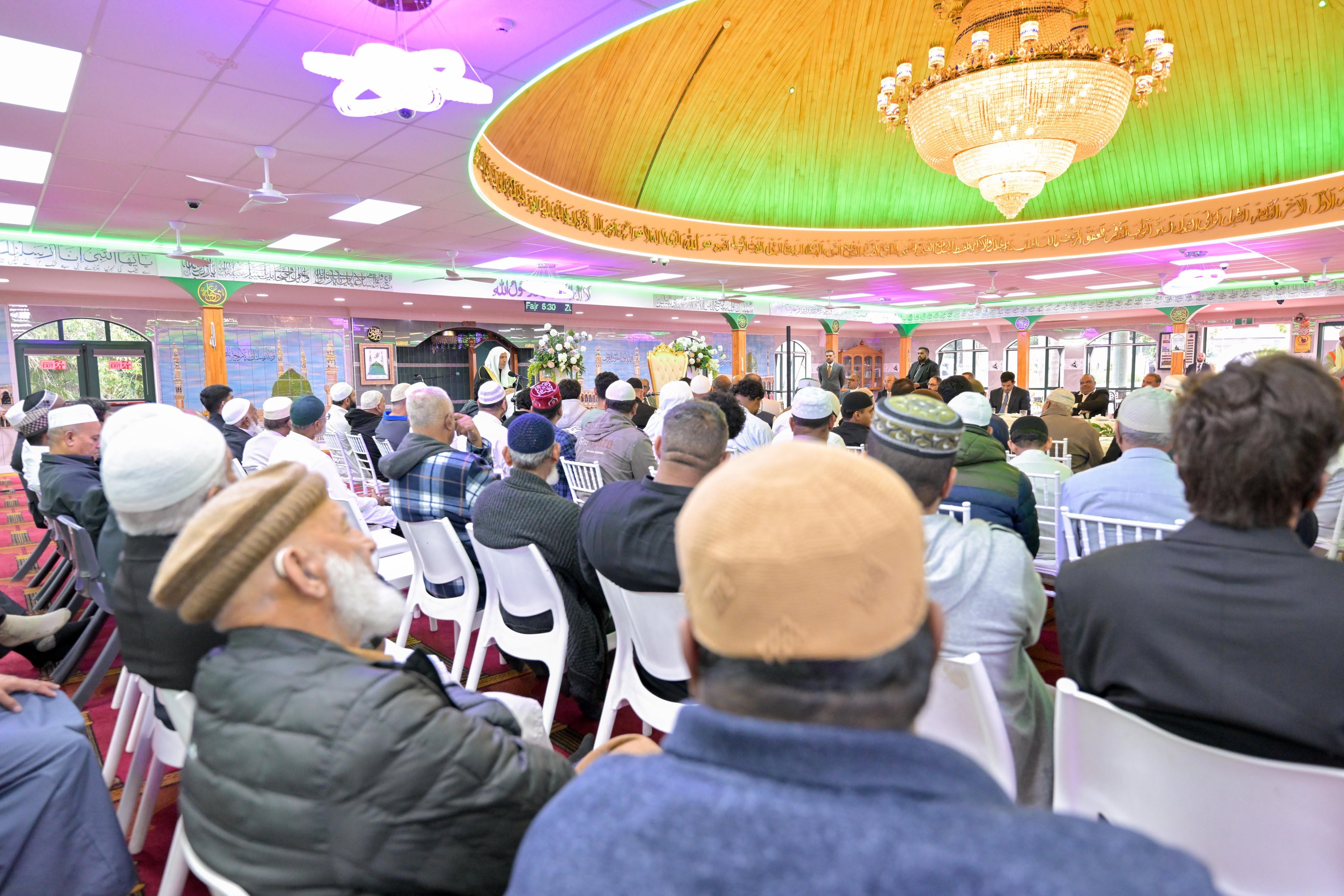 Secretary-General of the MWL Visits New Zealand’s Largest Mosque