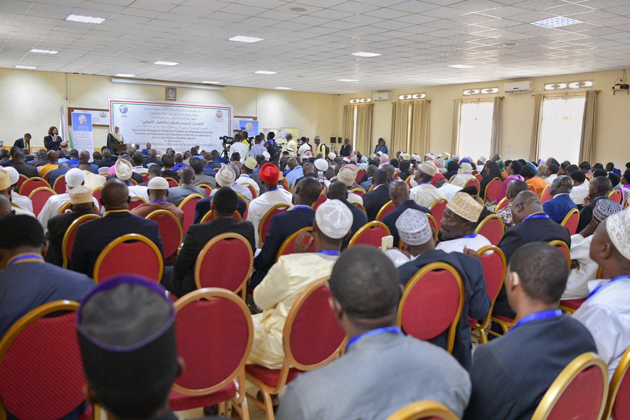 Section of the attendees at the Forum. 