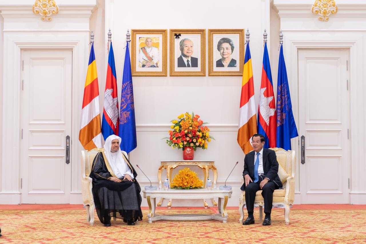 Mohammad Alissa rencontre des responsables politiques et religieux cambodgiens