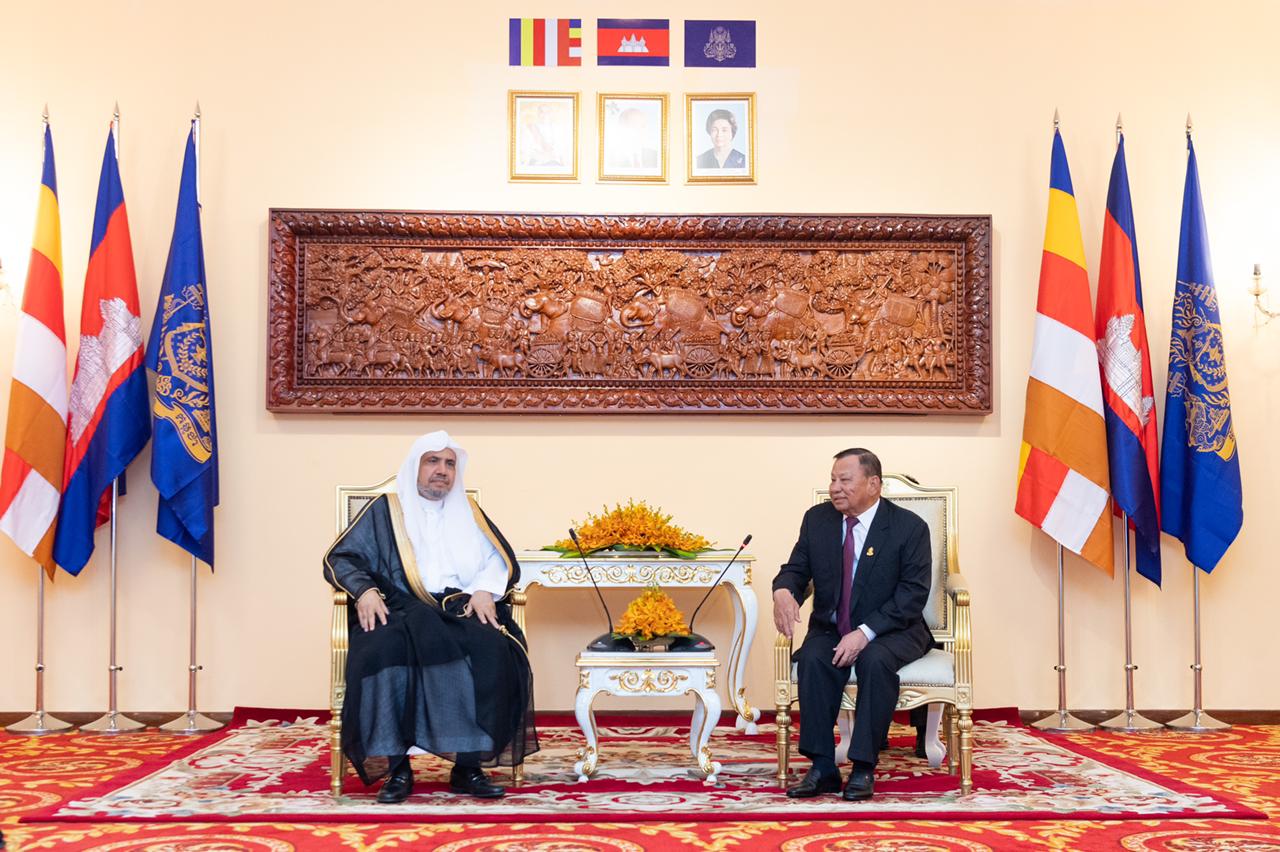 Mohammad Alissa rencontre des responsables politiques et religieux cambodgiens