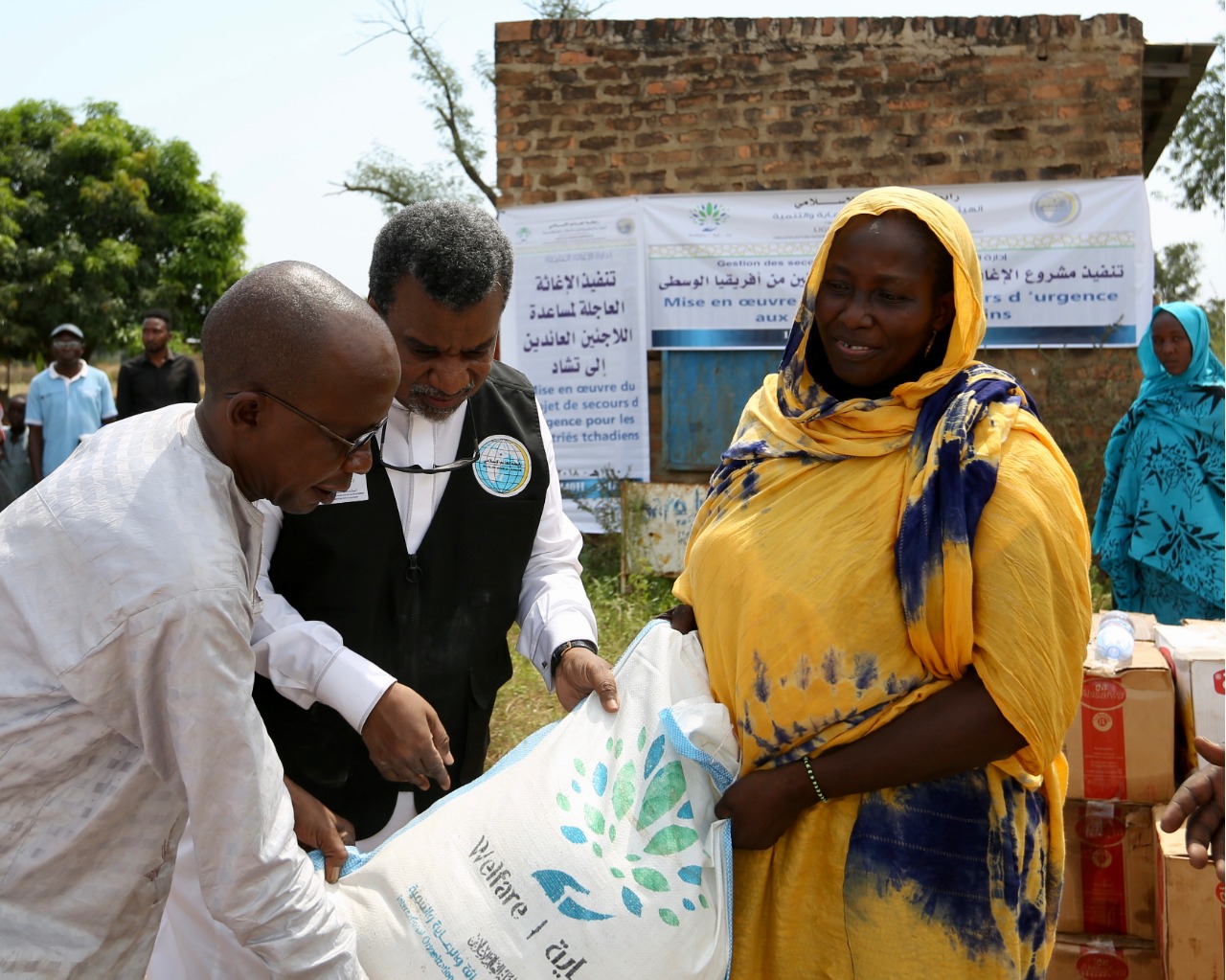 La Ligue Islamique Mondiale conclut une campagne de secours visant à distribuer des paniers de vivres pour 40000 réfugiés d’AfriqueOuest