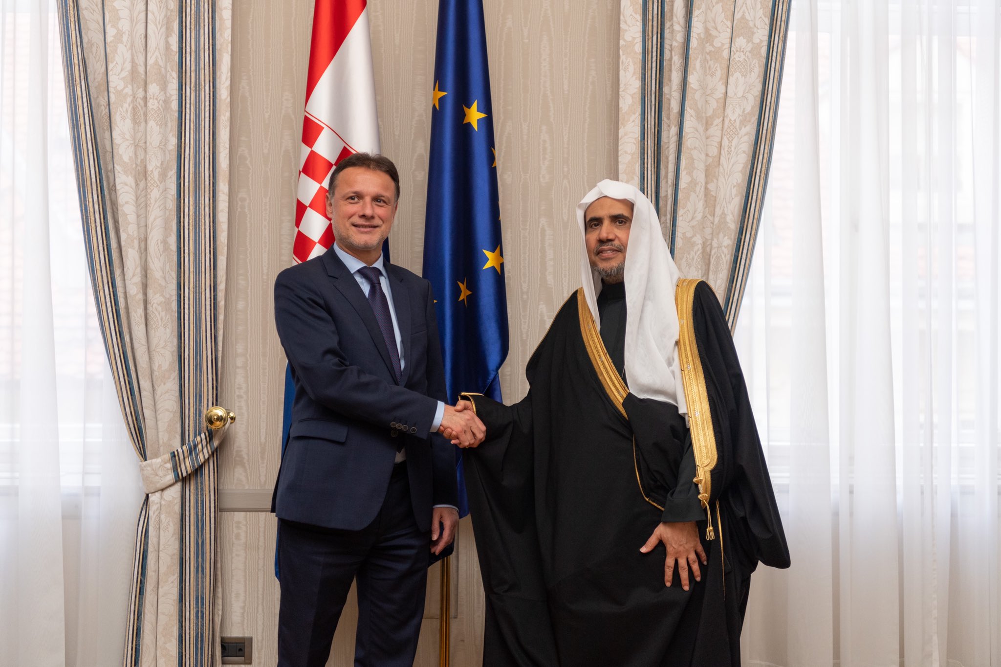 Mohammad Alissa rencontre le président du Parlement croate M. Gordan qui a confirmé son soutien total au congrès de la LIM :”Son impact dépassera les frontières de Croatie pour s’étendre à toute l’Europe de par l’importance du contenu de la déclaration de Zagreb“.