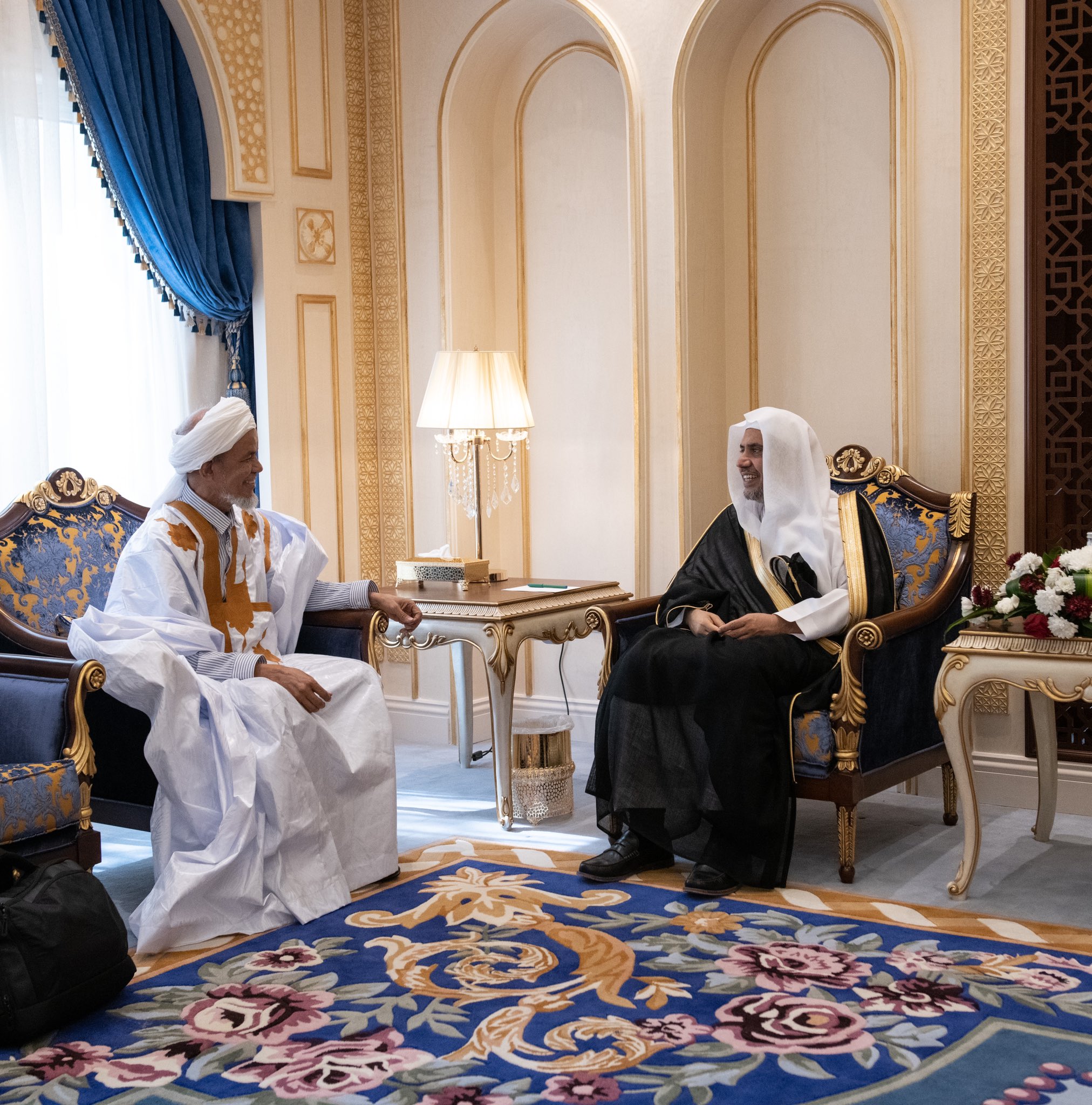 Mohammad Alissa a reçu à La Mecque Mohamed Hafid Anhwi, Président du forum des savants africains et président du conseil culturel islamique de Mauritanie et d’Afrique de l’Ouest