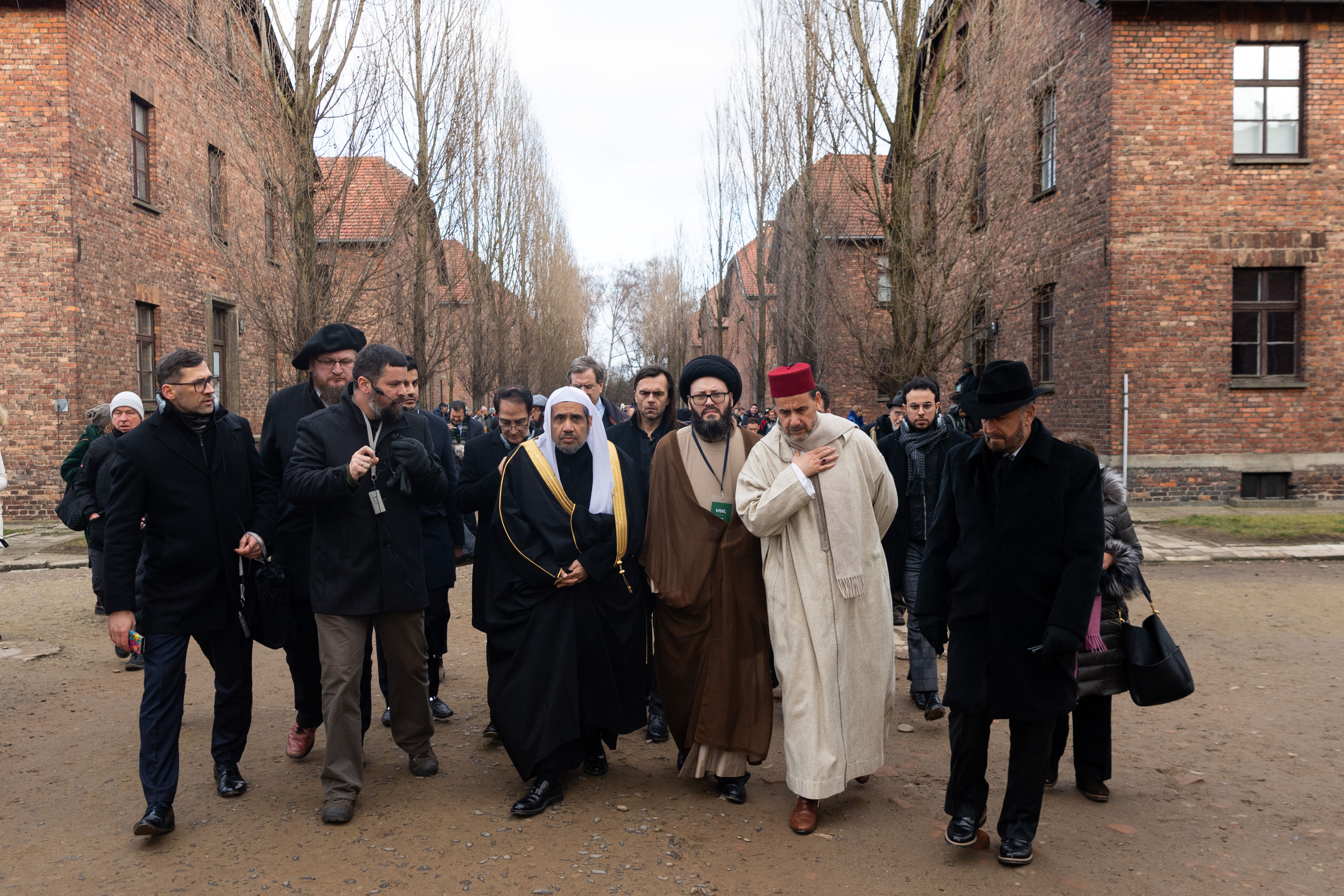 en mémoire des victimes de l’holocauste Mohammad Alissa a présidé une haute délégation de responsables musulmans à Auschwitz