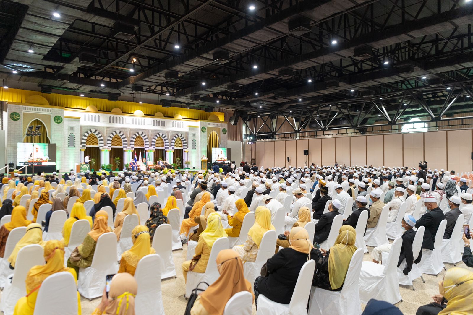 د.العيسى يحاضر حول "تحالف الحضارات" في أعرق وأشهر الجامعات التايلندية