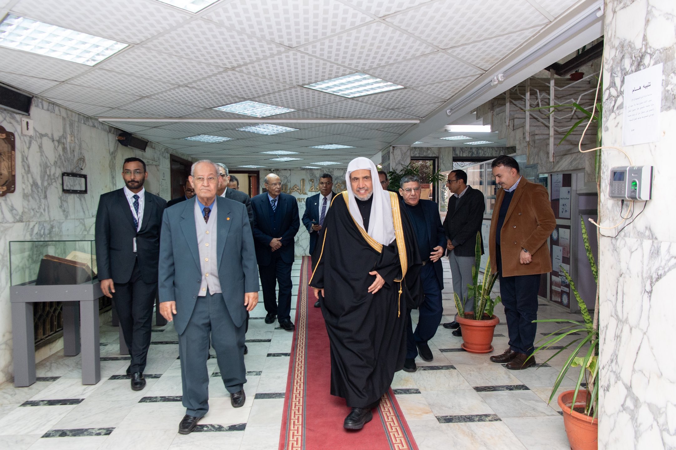 During his official visit to Egypt, His Excellency Sheikh Dr. Mohammed Al-Issa, Secretary-General of the Muslim World League (MWL), was hosted by the Academy of the Arabic Language in Cairo