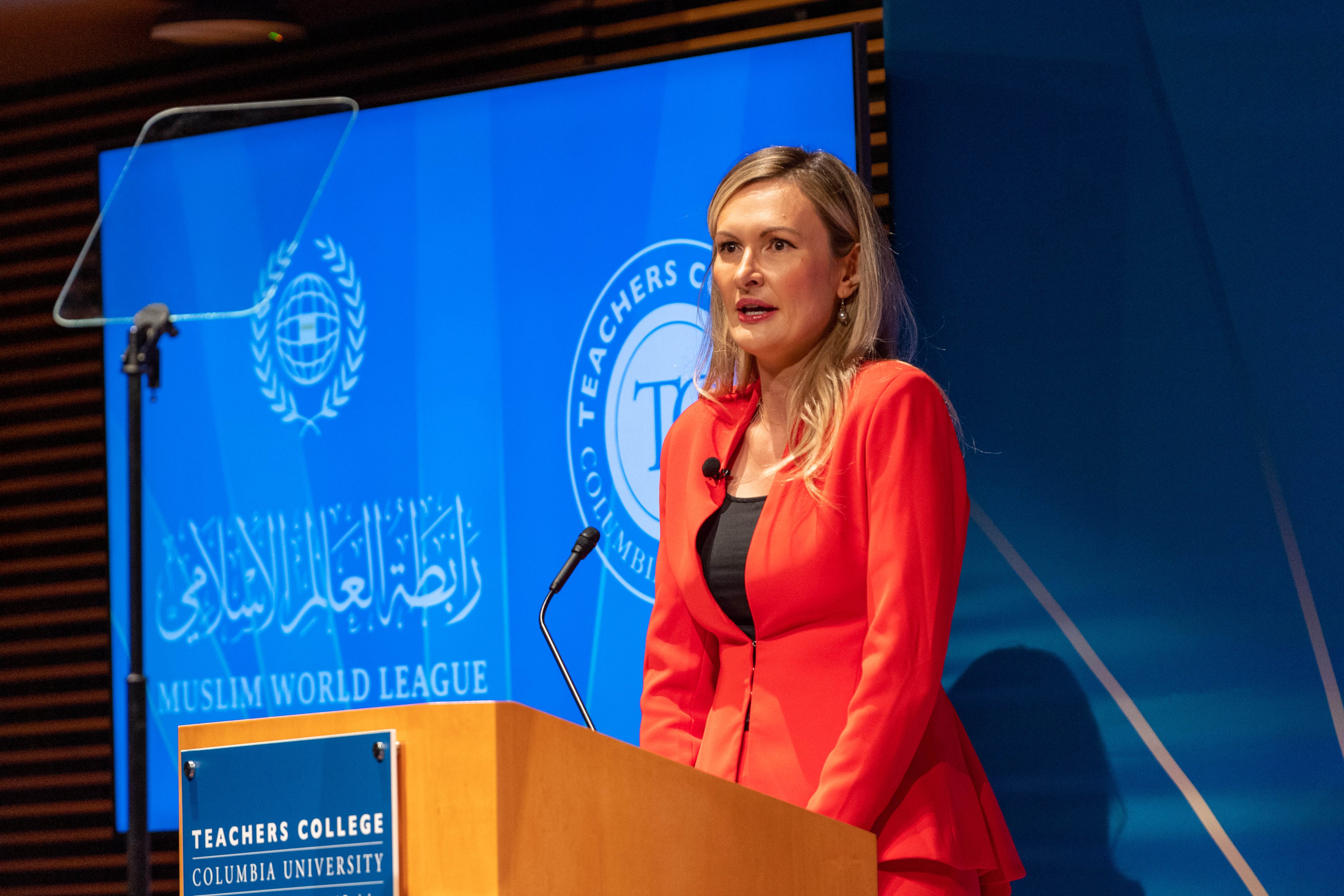 دانشگاه معتبر کلمبیا در مقر خود در نیویورک میزبان یک سمپوزیوم بین المللی برای جناب دبیر کل، دکتر. محمد العیسی در رفع نفرت