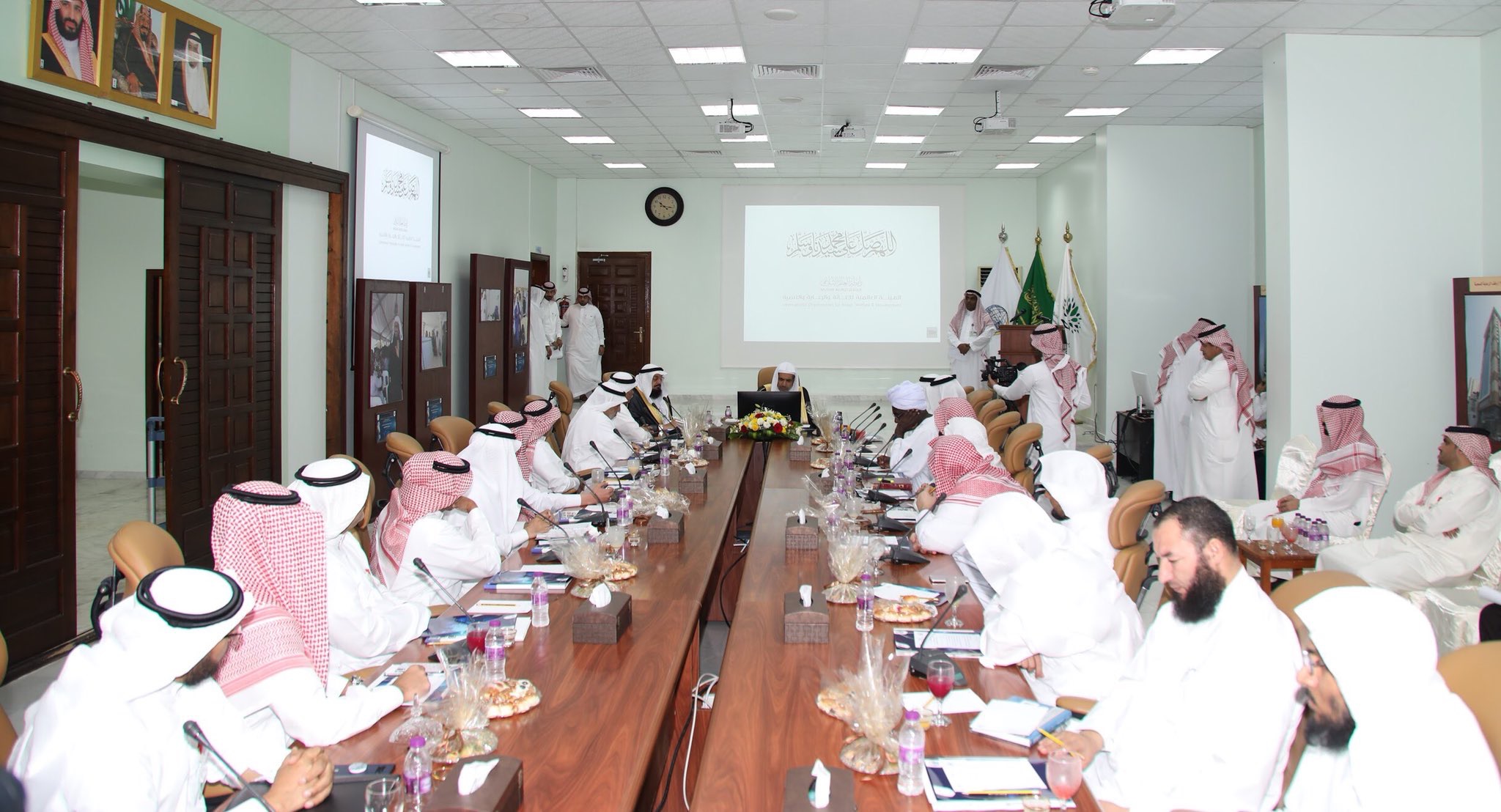 HE the SG of the MWL Dr.Mohammed Alissa meets with the leadership of the IARCD & launches the Rohingya refugee camp project in Bangladesh. The MWL is committed to building the shelter & its facilities with the highest of standards.