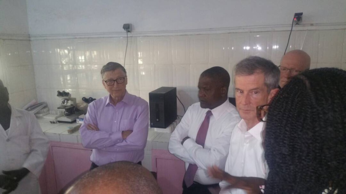 Bill Gates visitant le bureau de la LIM au Tchad: «Nous souhaitons profiter de l’expèrience de la LIM dans le développement»