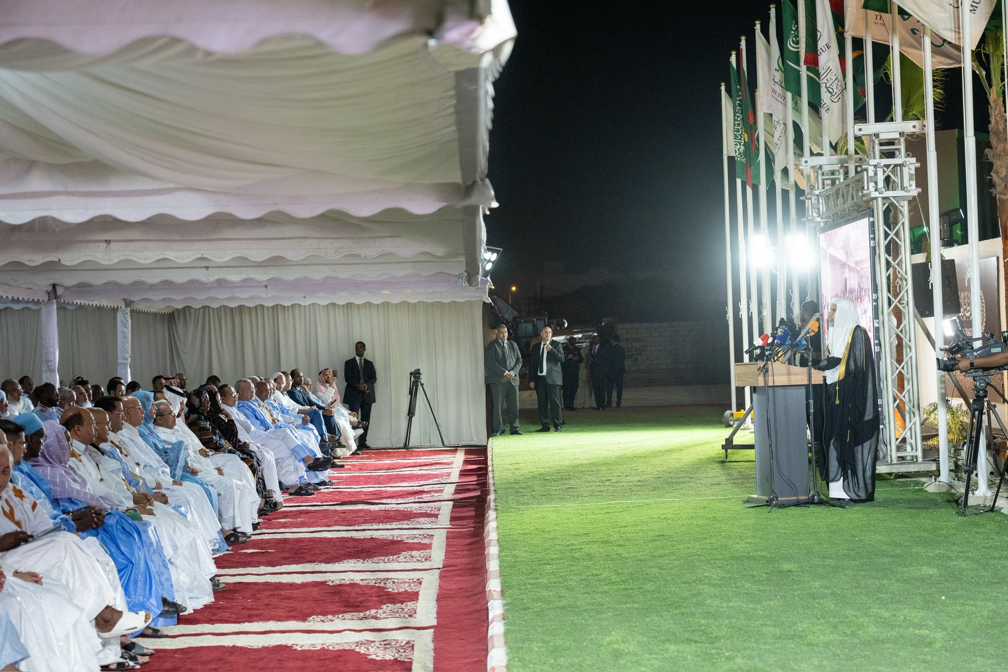 في إطار خطة "التوسّع الدولي للمتحف"، وبمشاركة أمين عام الرابطة، وحضور أعضاء السِّلك الدبلوماسي وكبار الشخصيات، الرئيس الموريتاني يفتتح متحفَ السيرة النبوية بنواكشوط