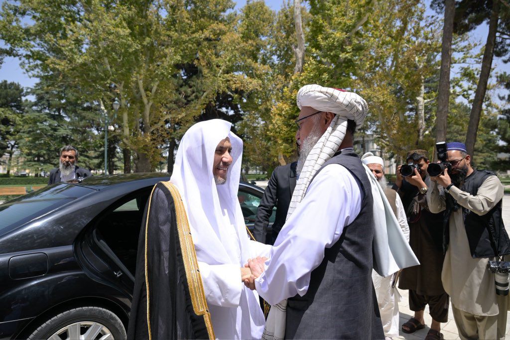 احتفاءً بالزيارة الرسمية الأولى لرابطة العالم الإسلامي إلى "كابل"  نائب رئيس الوزراء الأفغاني يقيم مأدبة غداء احتفاء بأمين عام رابطة العالم الإسلامي