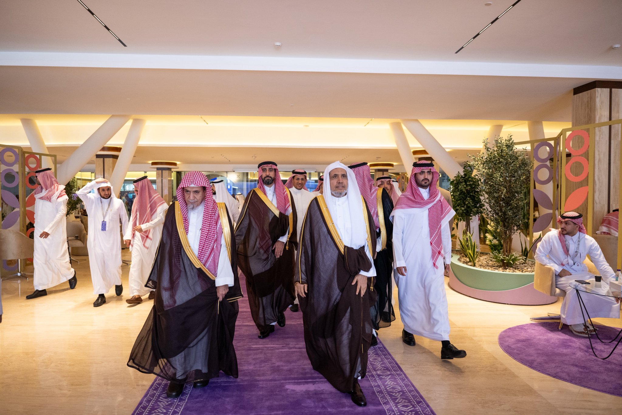 Extractos de la visita del Secretario General el Sheij Mohammed Alissa , al pabellón de la Fundación Rey Abdulaziz