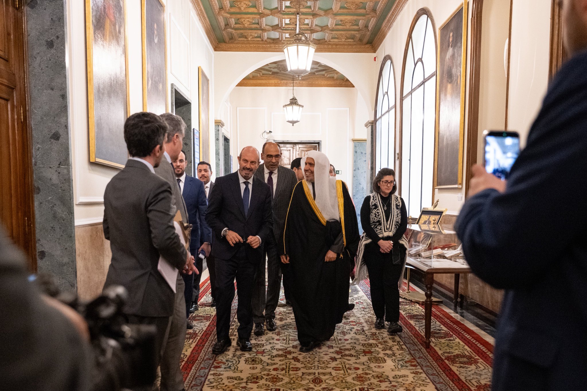 Le cheikh Mohammed Alissa a rencontré, au siège du Sénat espagnol à Madrid, son Président, M. Pedro Rollán
