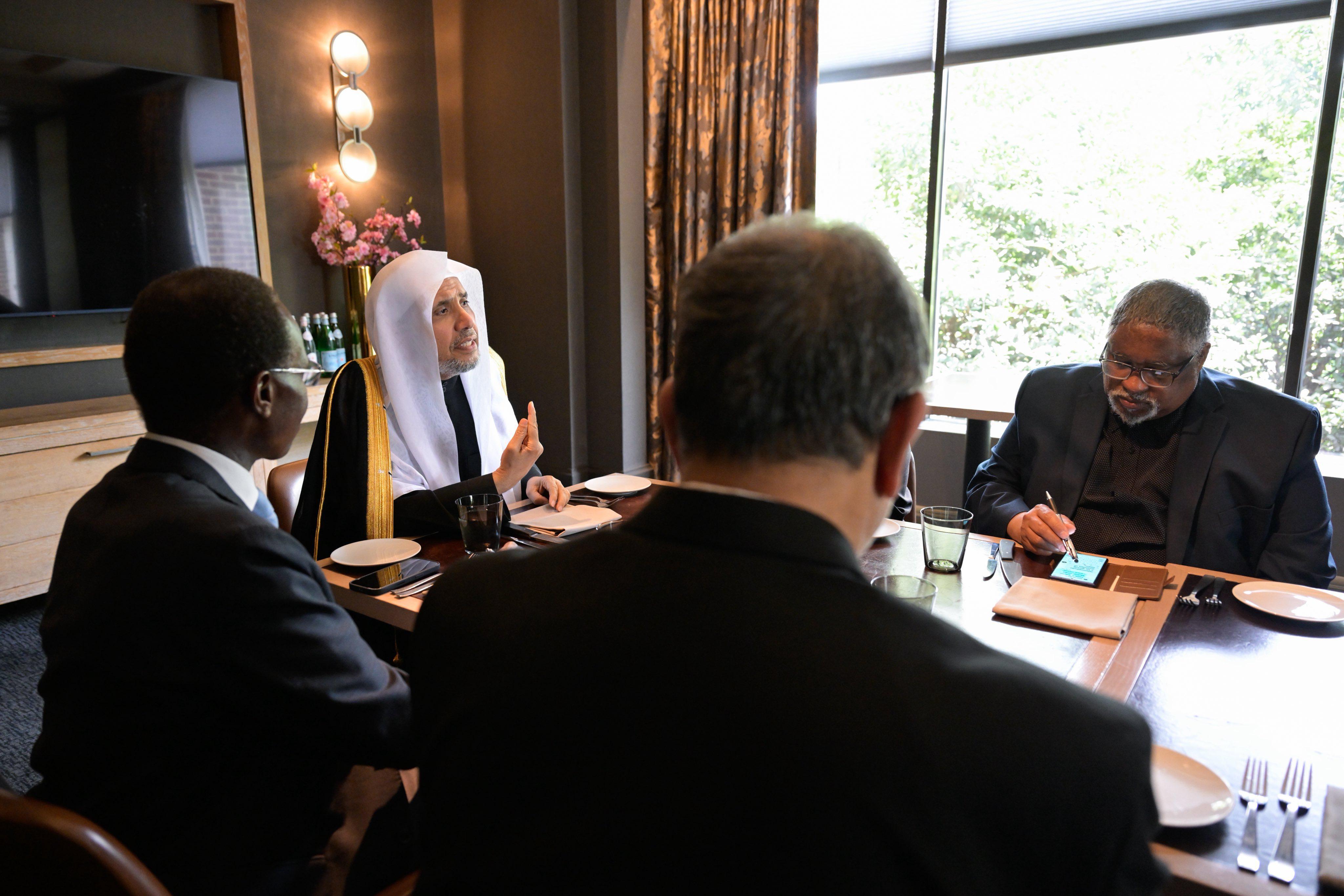 The Secretary-General of the Muslim World League Chairs the Third Session of the Council of Islamic Leaders in North and South America