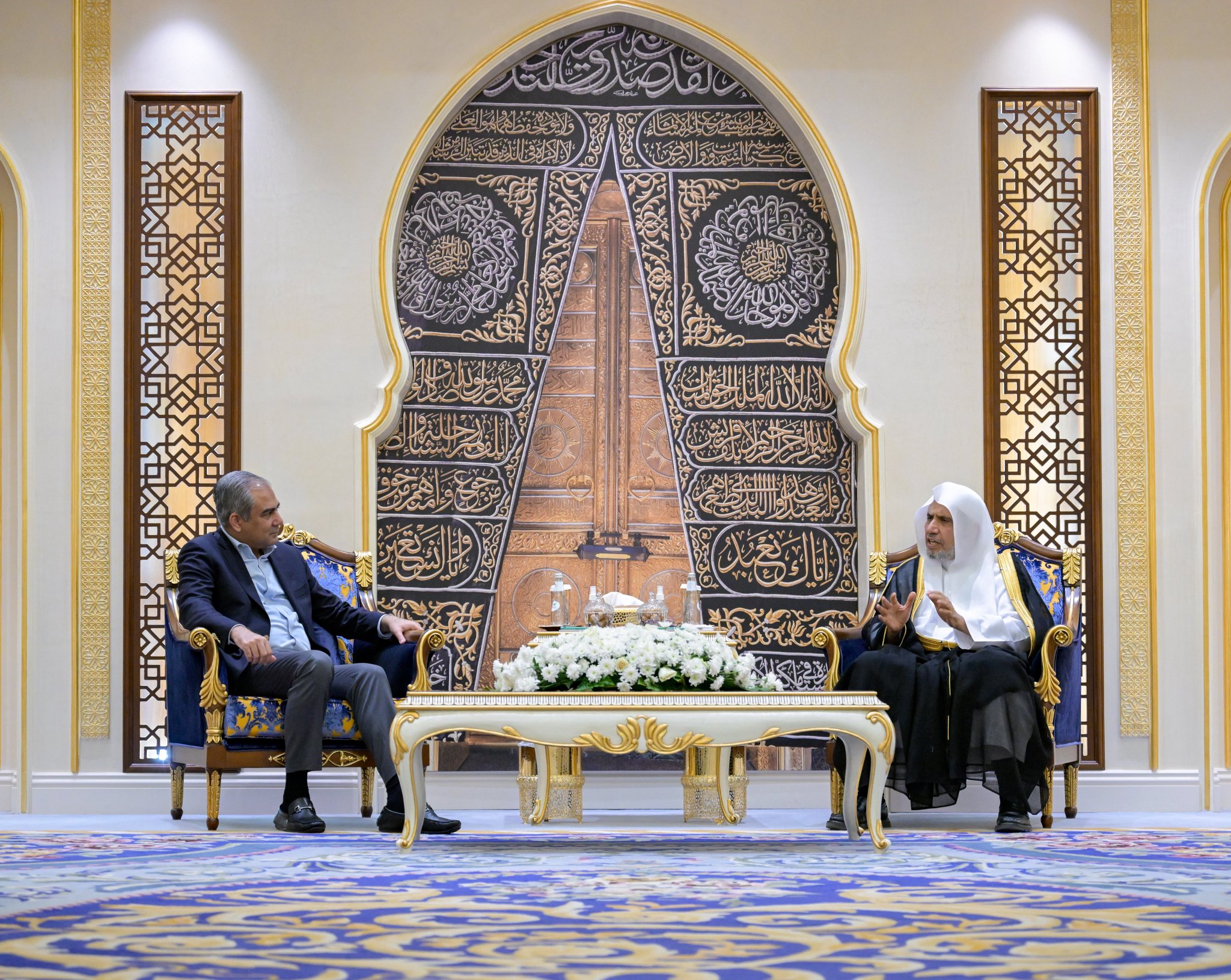 at the MWL’s headquarters in Makkah: H.E. Sheikh Dr. Mohammed Alissa, Secretary-General of the Muslim World League and Chairman of the Organization of Muslim Scholars, received H.E. Syed Mohsin Raza Naqvi