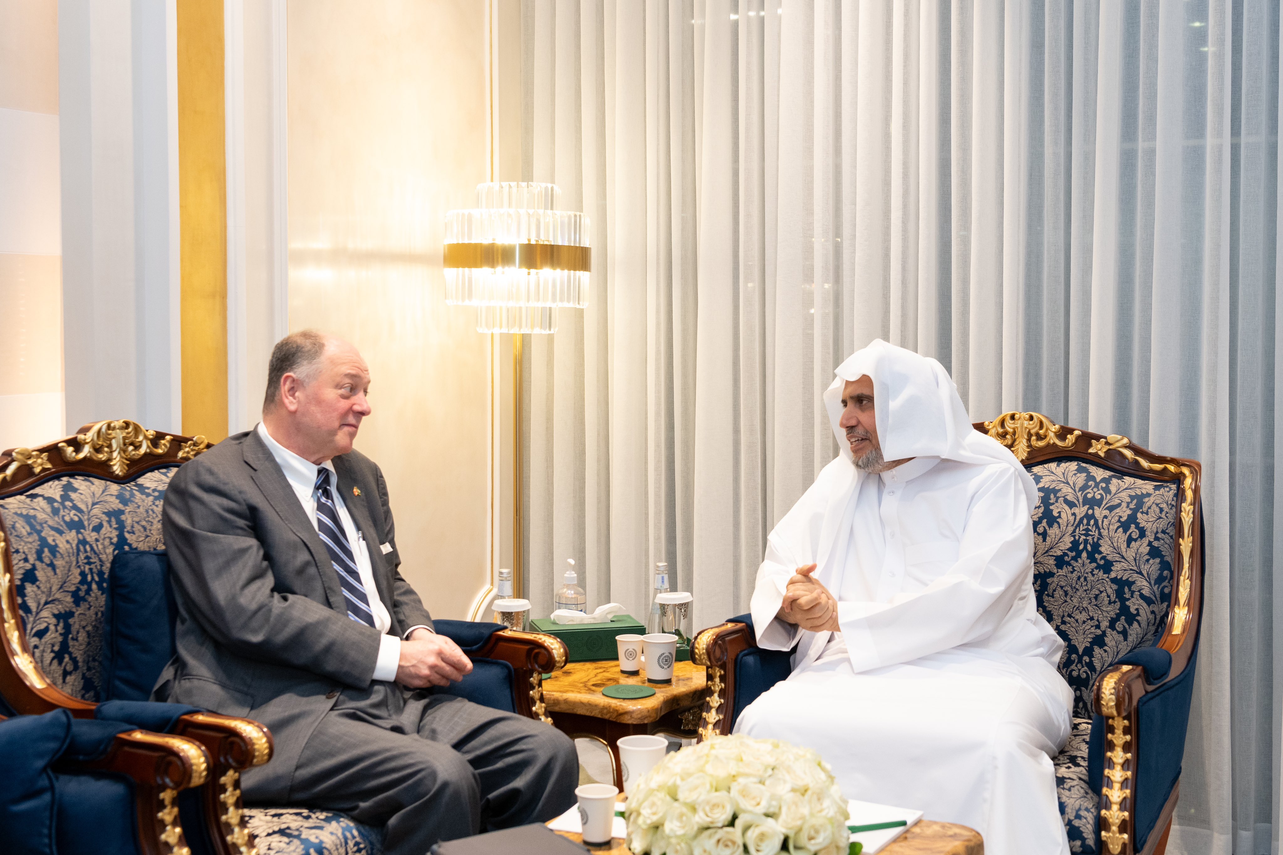 His Excellency Sheikh Dr. Mohammed bin Abdulkarim Al-Issa, Secretary-General of the MWL, met with His Excellency Mr. Jeffrey Steiner, Chair of the Canada-Saudi Arabia Business Council