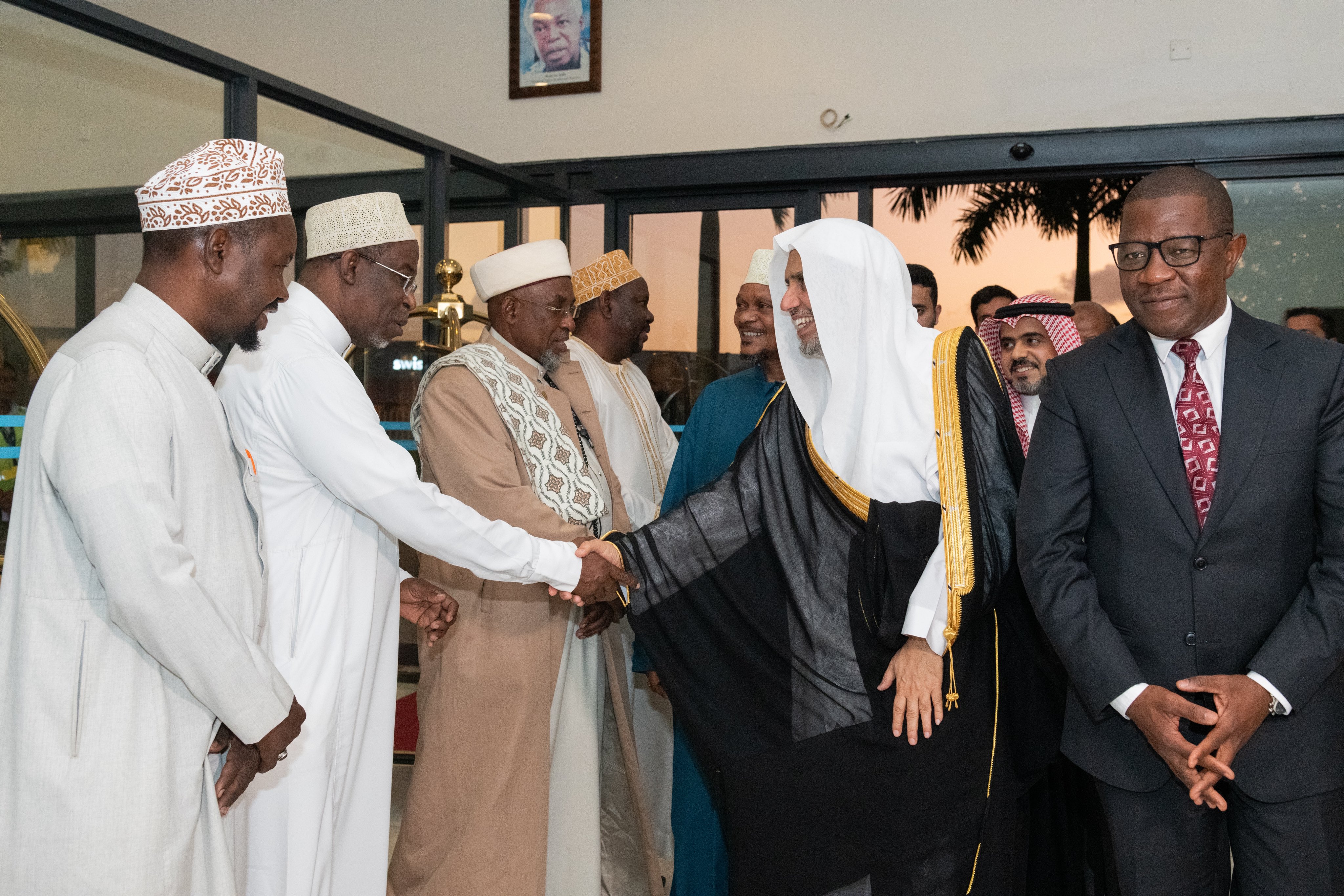 His Excellency Sheikh Dr. Mohammed Al-Issa, Secretary-General of the Muslim World League (MWL), arrives in Dar es Salaam, Tanzania, heading a delegation from the MuslimWorldLeague