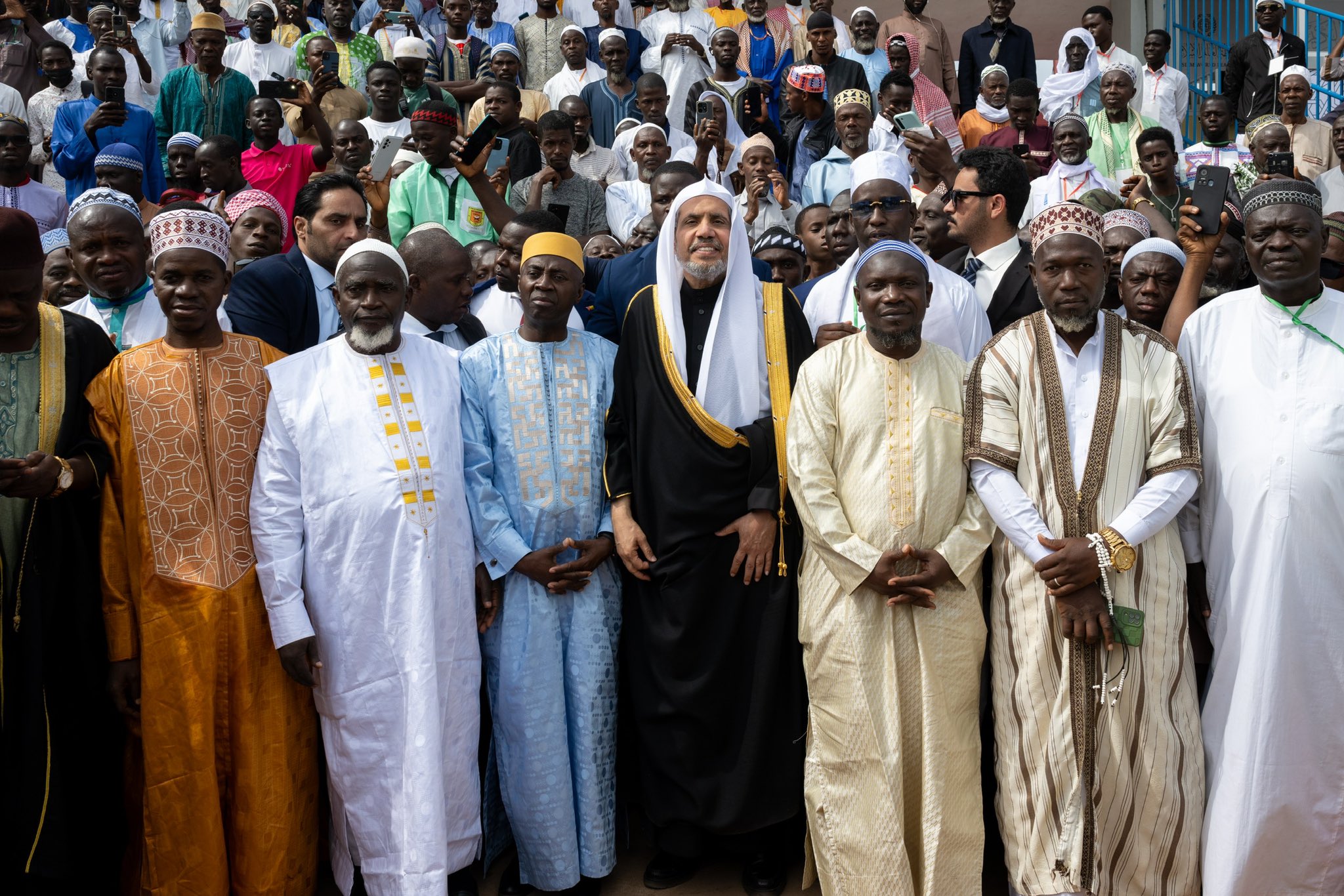 Voici des images du lancement du concours de mémorisation du Coran de la Ligue islamique mondiale pour l’Afrique de l’Ouest, qui a eu lieu au stade Lino Correia, dans la capitale de la République de Guinée-Bissau.