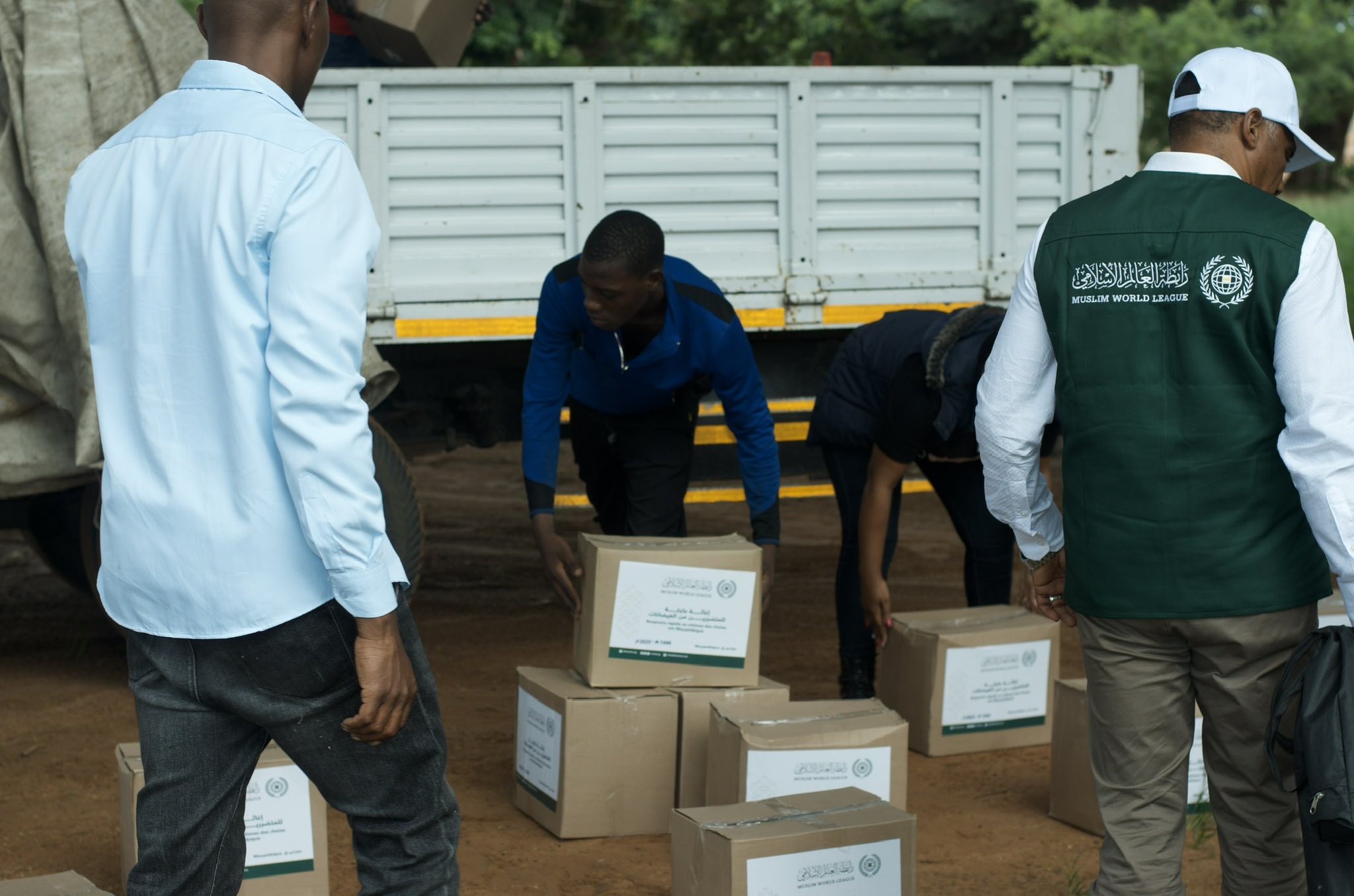 Muslim World League continues its urgent relief campaign, providing food and shelter materials in direct coordination with the relevant government authorities