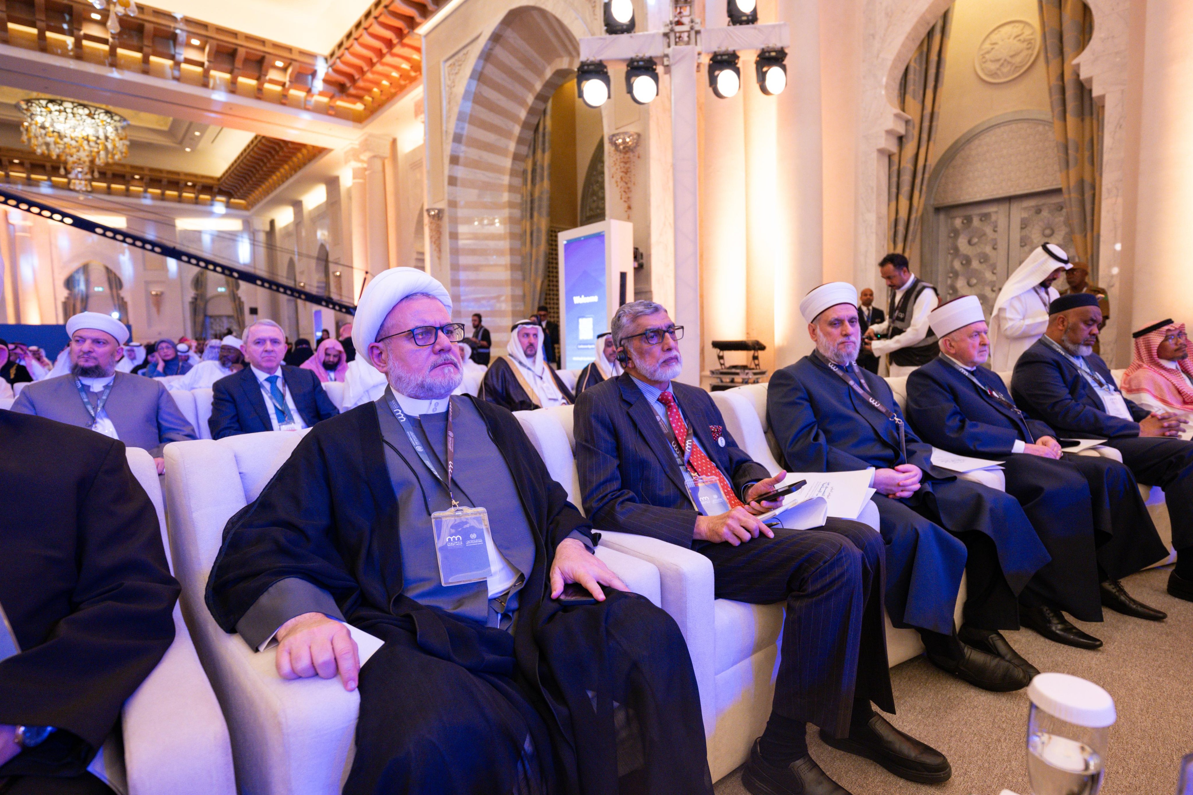 سماحة مفتي عام المملكة العربية السعودية، الشيخ عبدالعزيز آل الشيخ، في افتتاح النسخة الثانية من مؤتمر ⁧‫بناء الجسور بين المذاهب‬⁩ الإسلامية