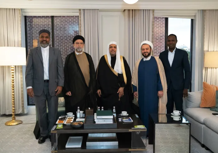 استقبل معالي الشيخ د. محمد العيسى‬⁩ في مقر إقامته بواشنطن عددًا من قيادات التنوّع الإسلامي في الولايات المتحدة