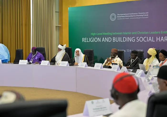 El Secretario general asiste a la mesa redonda de los líderes musulmanes y cristianos de Nigeria y a la firma de los acuerdos derivados de la misma: