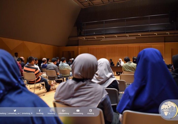 ‏تفاعُلُ الجالية الإسلامية باليابان مع محاضرةٍ لمعالي الأمين العام أوضح فيها قيم التسامح الإسلامي وحسن تعايشه ورحمته بالجميع وآفاق إنسانيته
