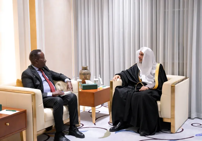 H.E. Sheikh Dr. Mohammed Al-Issa, Secretary-General, received H.E. Mr. Mohamed Abdi Mareeye, Minister of Agriculture and Irrigation of the Federal Republic of Somalia
