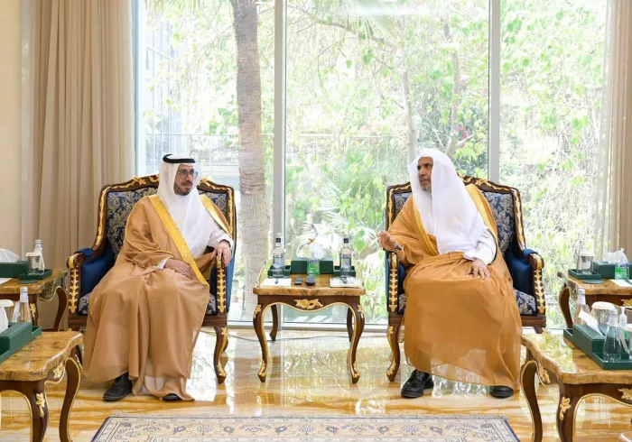 شهِد معالي الأمين العام، فضيلة الشيخ د.⁧‫محمد العيسى‬⁩ ‬⁩، وسعادة الأمين العام لمجمع الملك سلمان العالمي للغة العربية، توقيعَ مذكرة تفاهم بين ⁧‫رابطة العالم الإسلامي‬⁩ والمجمع، تهدف إلى تطوير التعاون في مجالات خدمة اللغة العربية وتعليمها