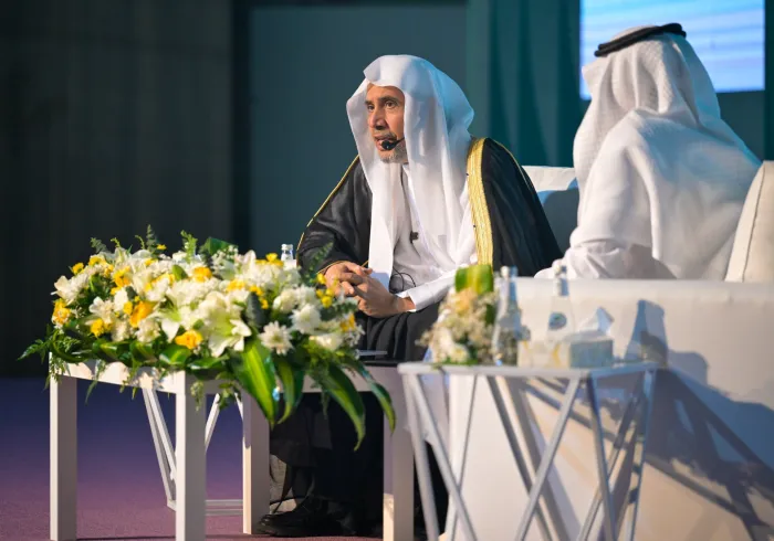 Photos from the lecture and dialogue of His Excellency Sheikh Dr. Mohammed Al-Issa , this afternoon in Makkah, on: “Saudi Moderation: From the Jurisprudential Methodology to Global Leadership”