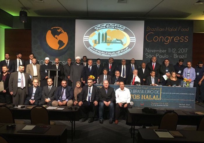 عقدت الرابطة بالتعاون مع "الهيئة الإسلامية العالمية للحلال" مؤتمراً في ساوباولو