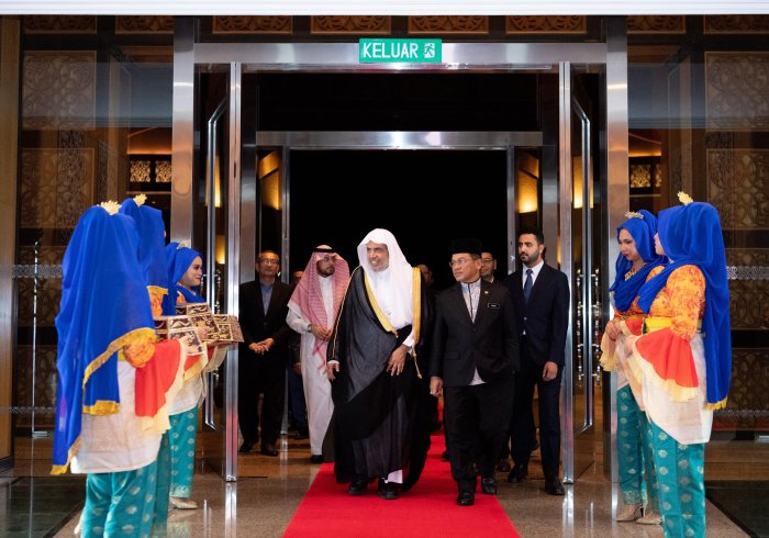El Primer Ministro de Malasia participa en la inauguración del Consejo de Sabios de la ASEAN y en la apertura de la "Conferencia Internacional de Líderes Religiosos"