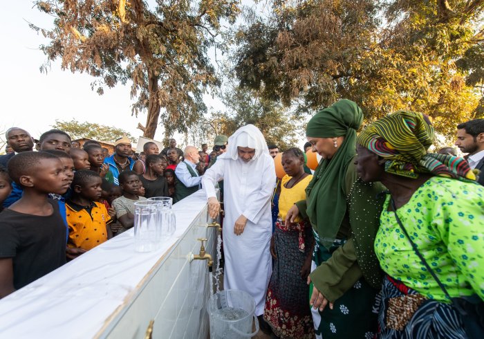 The project encompasses six zones and utilizes solar energy to ensure sustainability. It features storage and pump units, providing essential support to thousands in need who have long endured a scarcity of access to a safe and clean water source.