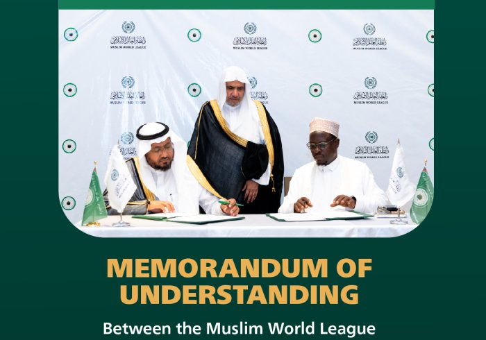 Activating the contents of the Charter Of Makkah and implementing instruction in the Arabic language are among the most prominent principles.  Discover the details of the Memorandum of Understanding between the Muslim World League and the Supreme Council of Kenya Muslims: