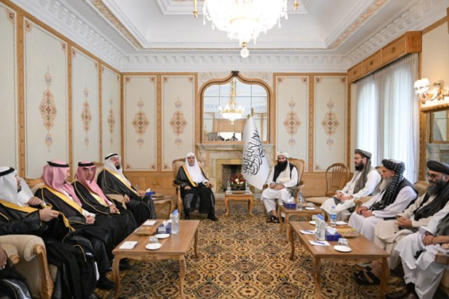 Secretary-General of the MWL Meets with the Minister of Foreign Affairs of Afghanistan in Kabul