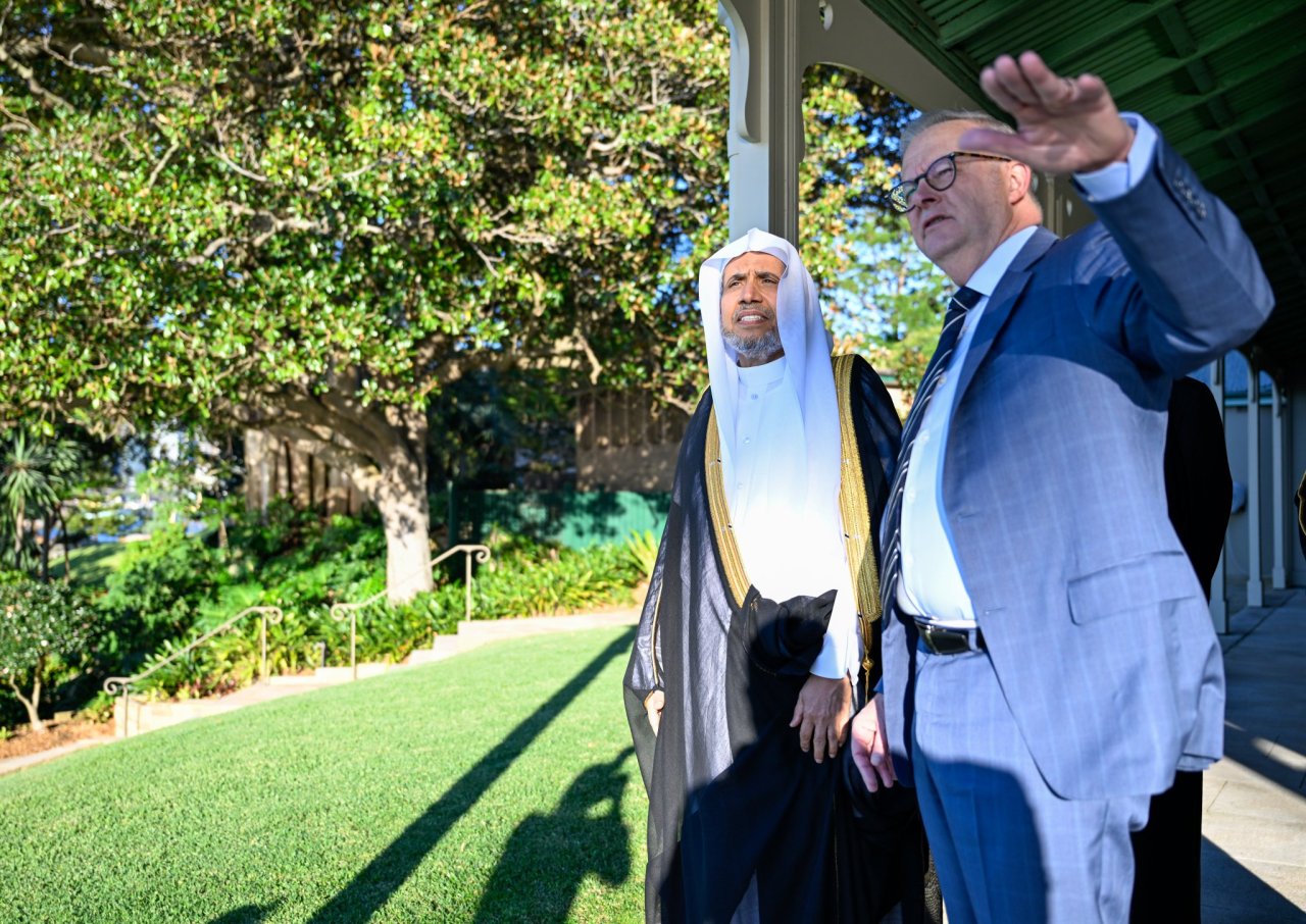 H.E. Mr. Anthony Albanese, Prime Minister of Australia, received H.E. Sheikh Dr. Mohammed Al-Issa , Secretary-General of the Muslim World League (MWL) and Chairman of the Organization of Muslim Scholars