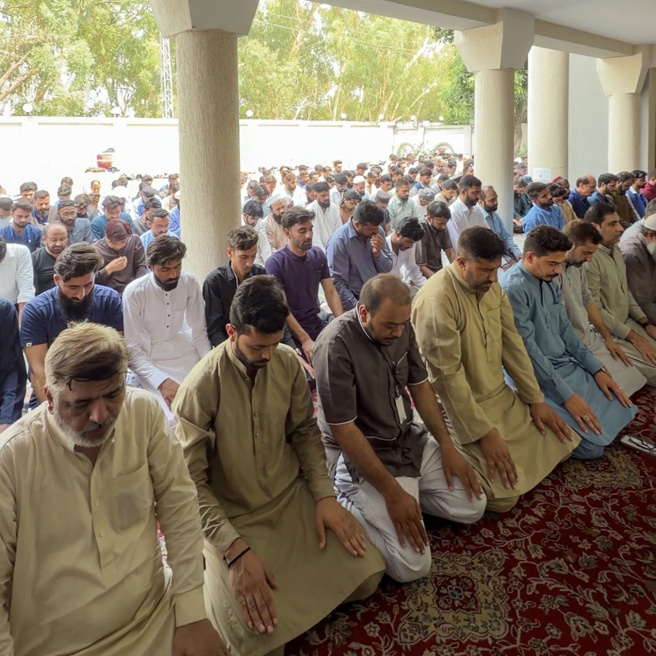 After delivering Friday sermons at the King Faisal Mosque in Islamabad, the Badshahi Mosque in Lahore, and the Parliament Mosque:
