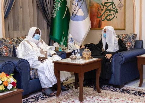 HE Dr. Mohammad Alissa received His Eminence Mahmoud Dicko of Mali