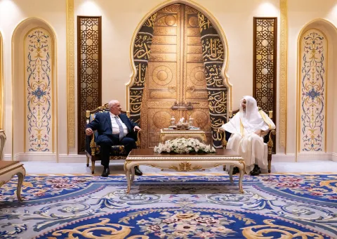 The Secretary General, Chairman of the Commission of Ulemas, Sheikh Mohammed Alissa, received the Minister of Religious Affairs of the Syrian Arab Republic, Sheikh Mohammed Abou Al-Kheir Choukri.