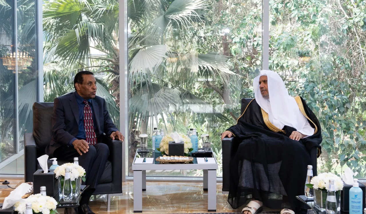 معالي الأمين العام يلتقي عضو لجنة الأمم المتحدة للقانون الدولي