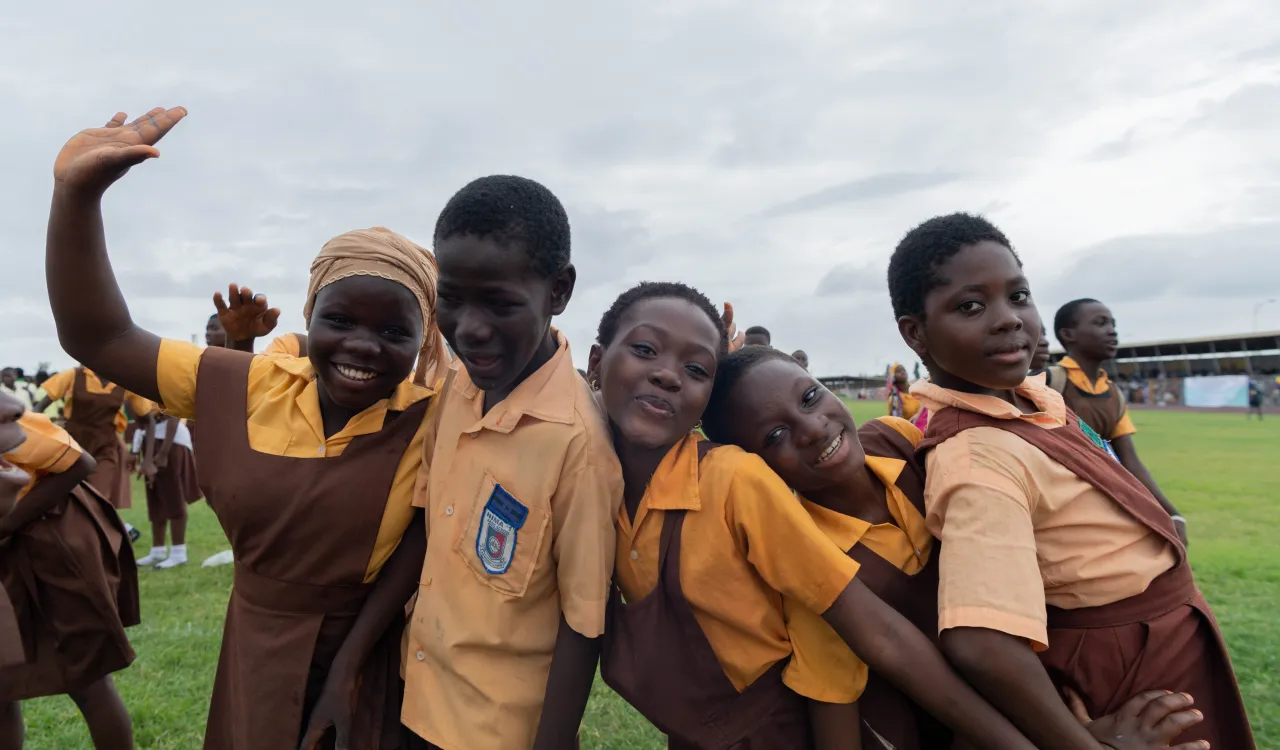 L’accès à l’eau potable est un droit fondamental. Il contribue de manière significative à la réduction de la pauvreté et à la croissance économique.  L’année dernière, la LIM a financé la construction de milliers de puits pour les populations du Ghana.