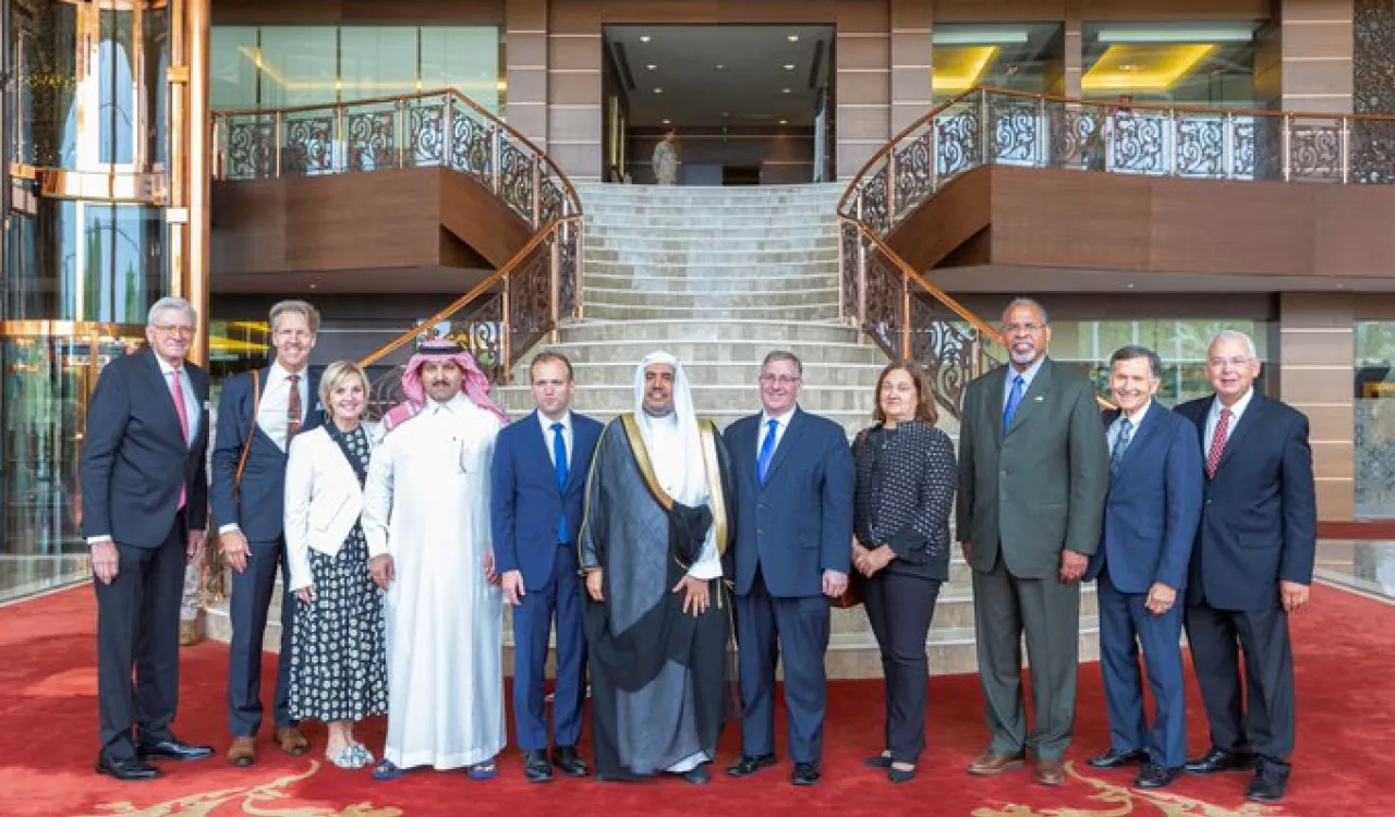  HE Dr. Mohammad Alissa and members of the U.S. evangelical community discussed the importance of family & other common values during their meeting 