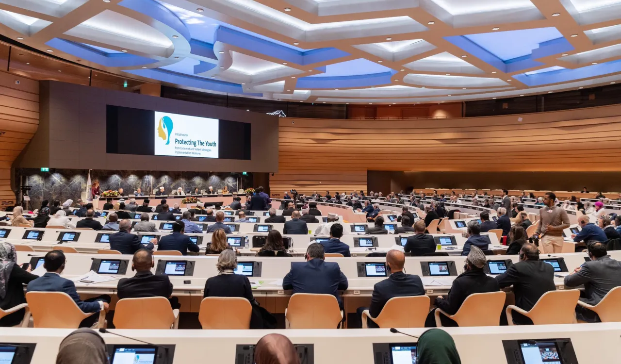 سیکرٹری جنرل رابطہ اور چیئرمین مسلم علماء کونسل، عزت مآب شیخ ڈاکٹر محمد العیسی نے جنیوا میں اقوام متحدہ کے ہیڈکوارٹر میں، اس کی حمایت اور میزبانی سے، ”جمادی الآخرۃ 1441ھ - فروری 2020ء “میں، (28) اقدامات  ان كے نفاذی طریقۂ کار کے ساتھ متعارف کرائیں