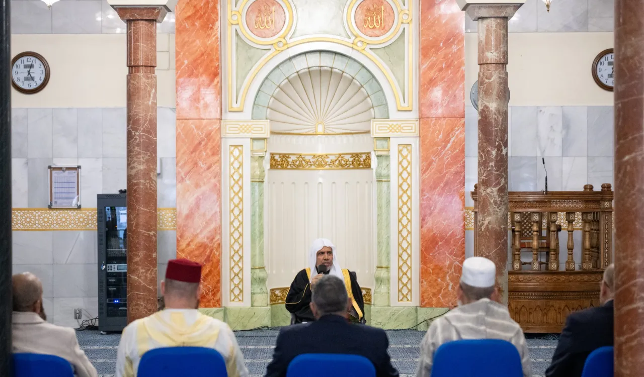 H.E. Sheikh Dr. Mohammed Al-Issa, met with officials of Islamic organizations from across Spain