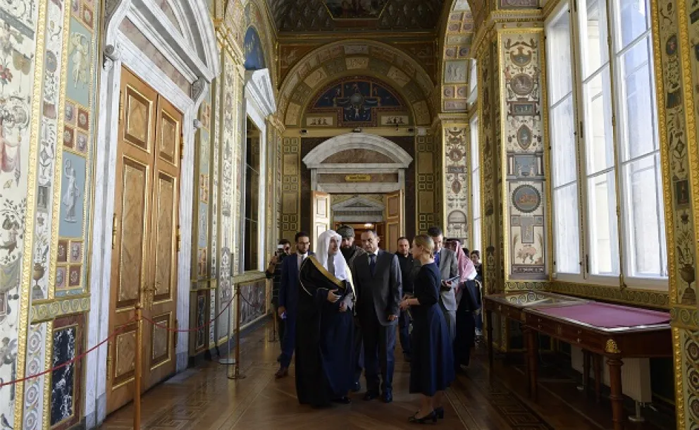 Pour la promotion des relations civilisationnelles entre la LIM et les organisations culturelles dans le monde; Le musée State hermitage