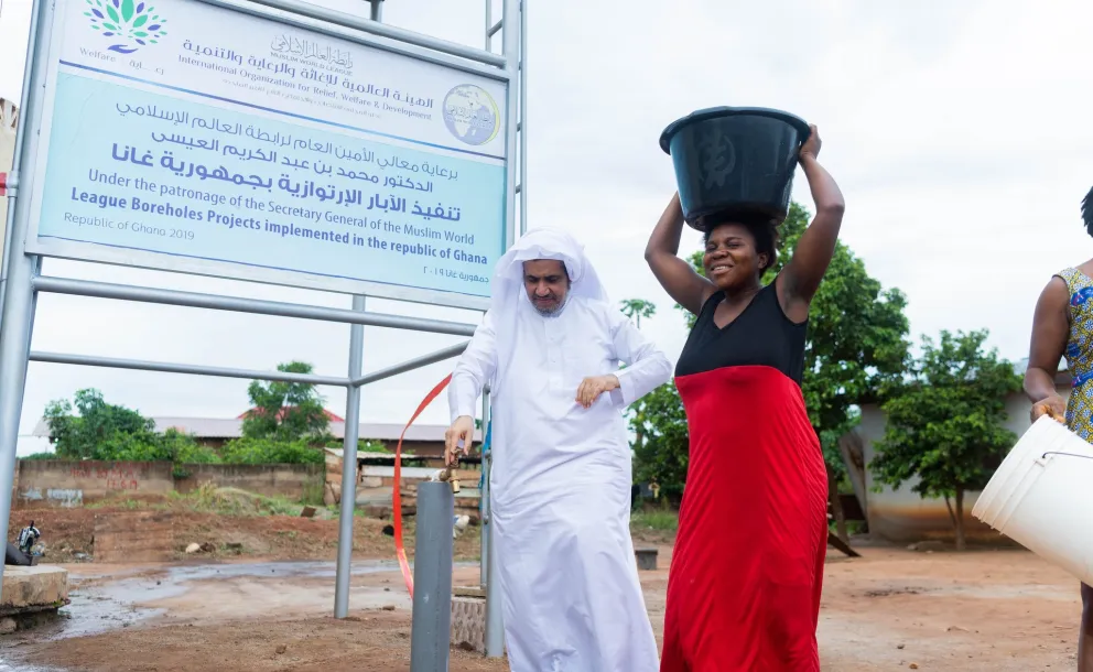 L'année dernière, la LIM a creusé des milliers de puits au Ghana . L'accès à l'eau potable est un droit humain et contribue de manière significative à réduire la pauvreté des populations vulnérables. solidarité