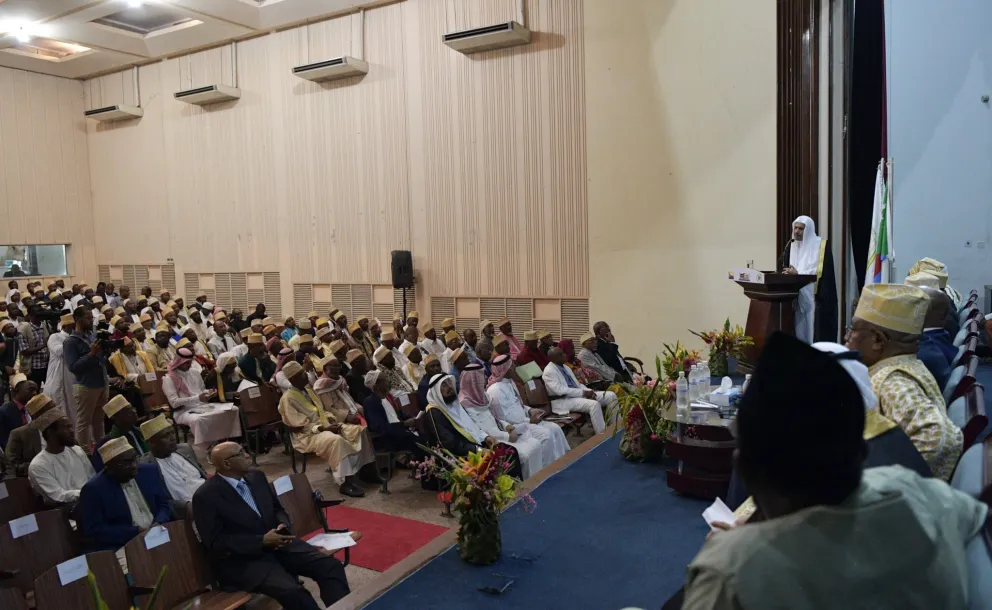 علماء ⁧إفريقيا⁩: المملكة العربية ⁧السعودية⁩ هي المرجعية "الروحية" و"العلمية" للمسلمين .. تهوي إليها أفئدتُهم وعقولُهم.