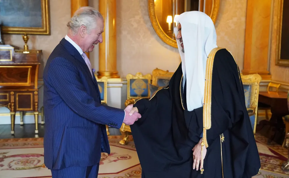 For the First time, Buckingham Palace receives an Islamic Figure Charles III receives the Secretary General of the Muslim World League