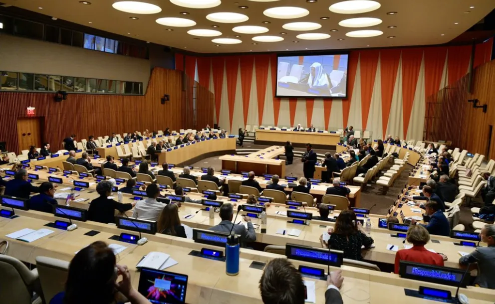 Le D. Mohammad Alissa ouvrant le sommet Dirigeants Responsables au siège des Nations Unies à Newyork